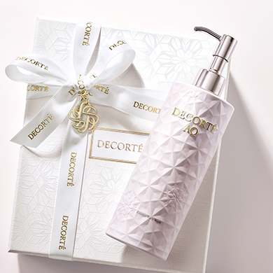 AQ ラディアンス マイルド エッセンス ボディウォッシュ | DECORTÉ