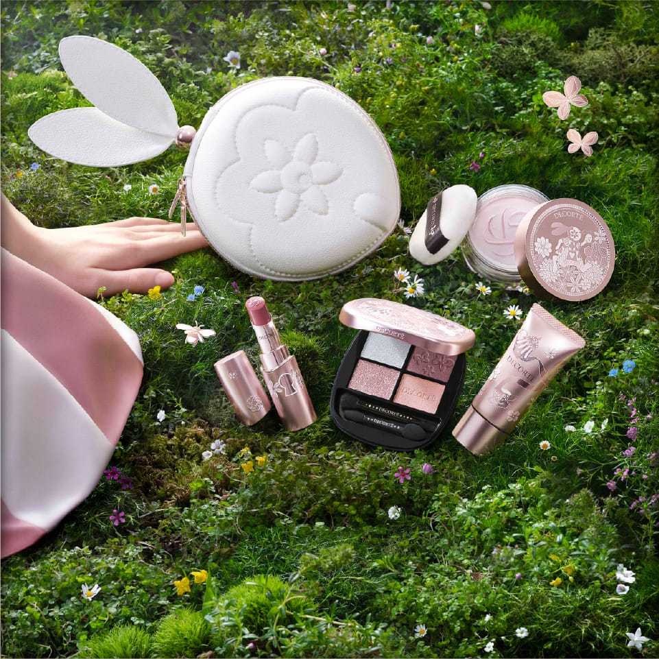 Alice in DECORTÉ Wonderland